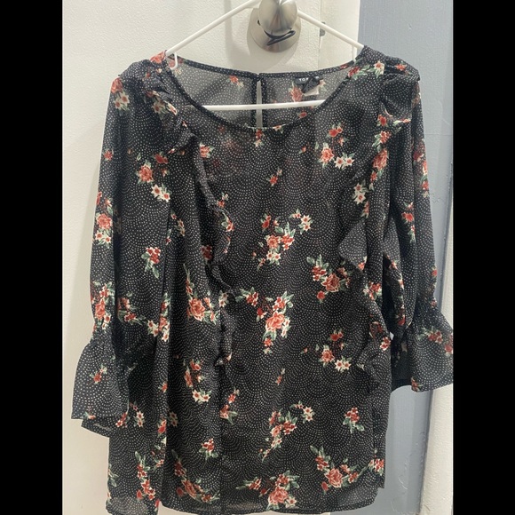 torrid Other - Women flower torrid blouse